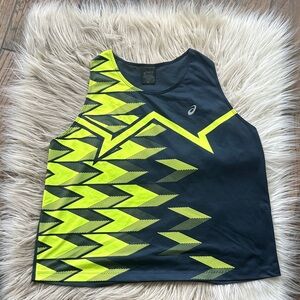 ASICS Actibreeze running tank top sz Large
